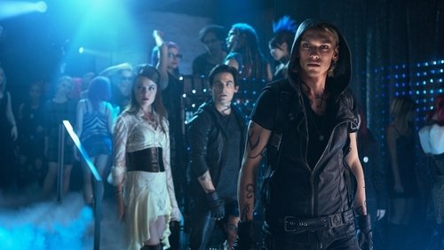 <a class='seoclass' href='/phim/the-mortal-instruments-city-of-bones-564' title='Xem phim The Mortal Instruments: City of Bones'>The Mortal Instruments: City of Bones</a> - <a class='seoclass' href='/phim/the-mortal-instruments-city-of-bones-564' title='Xem phim Vũ Khí Bóng Đêm: Thành Phố Xương'>Vũ Khí Bóng Đêm: Thành Phố Xương</a> - Hình 1