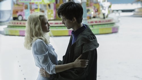 Miss Peregrine's Home for Peculiar Children - Mái Ấm Lạ Kỳ Của Cô Peregrine - Hình 4