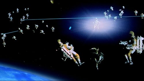 007: Moonraker - Điệp Viên 007: Người Đi Tìm Mặt Trăng - Hình 3